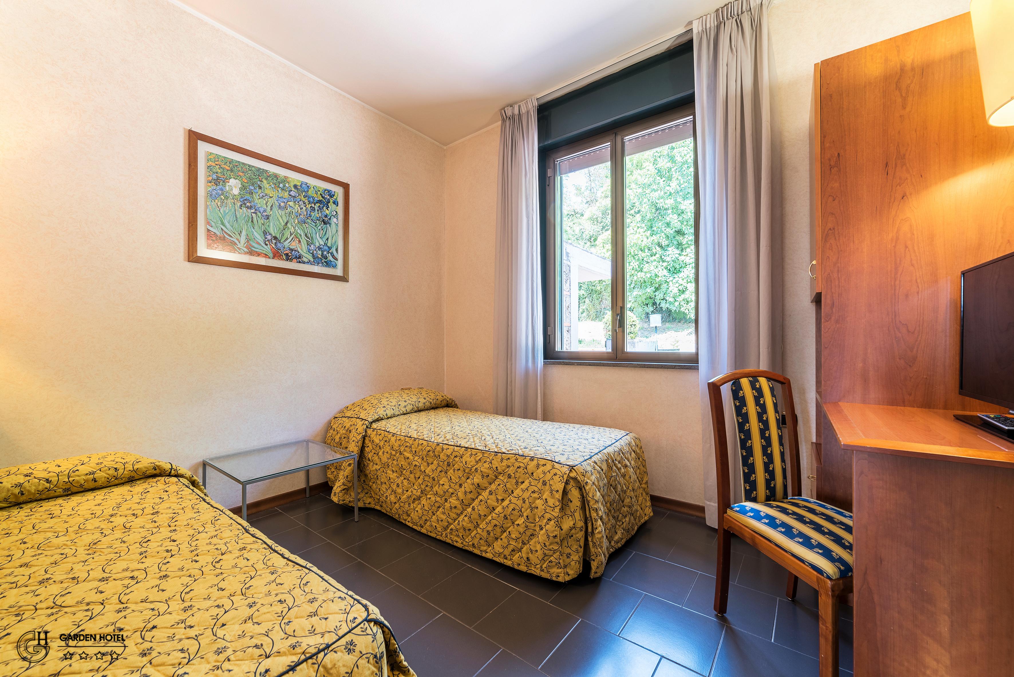 Hotel Garden Terni Exteriör bild