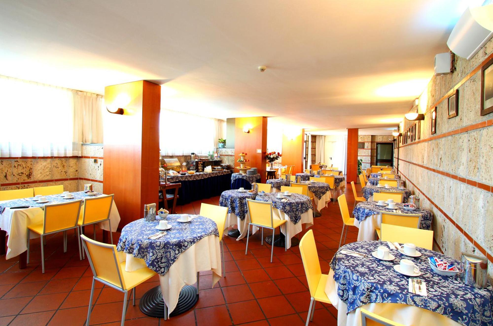 Hotel Garden Terni Exteriör bild